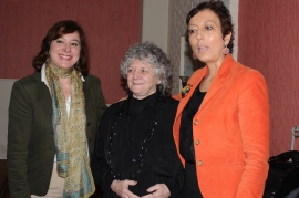 A secretaria xeral da Igualdade, Susana López Abella, asistiu hoxe ao xantar-coloquio coa galardoada co Premio Nobel de Química 2009, Ada Yonath, que organizou a Asociación de Empresarias de Ourense.