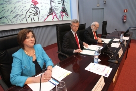 O vicepresidente da Xunta, Alfonso Rueda, e o director xeral da Fundación EOI, pertencente ao Ministerio de Industria, Enerxía e Turismo, Fernando Bayón, asinaron hoxe un convenio 