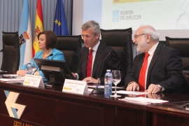 O vicepresidente da Xunta, Alfonso Rueda, e o director xeral da Fundación EOI, pertencente ao Ministerio de Industria, Enerxía e Turismo, Fernando Bayón, asinaron hoxe un convenio 