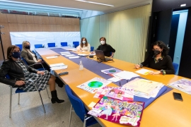 Escolares de Catoira, Vigo y O Porriño resultan ganadores del concurso del cartel de la campaña de la Xunta de 8 de marzo