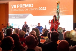  Lorenzana destaca en la entrega del premio Executivas el largo listado de mujeres referentes gallegas que cambiaron la historia de la Comunidad