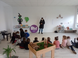 Escolares de Vigo e Redondela participan en novas sesións de contacontos para promover a igualdade