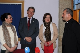 A secretaria xeral de Igualdade, Susana López Abella, visitou hoxe a sede de Cáritas en Ourense
