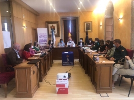 La Xunta señala en Outeiro de Rei la importancia de la coordinación entre instituciones para la identificación precoz de los casos de violencia de género