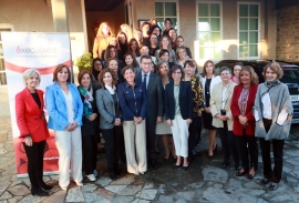 El presidente de la Xunta asistió esta mañana al desayuno organizado por "Ejecutivas de Galicia"