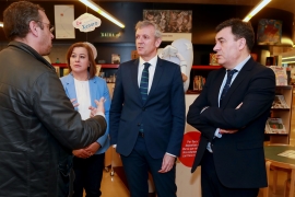 Alfonso Rueda y Román Rodríguez destacaron la importancia de los acuerdos, que implican a la Dirección Xeral de Políticas Culturais y a la Axencia Turismo de Galicia