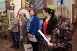 Susana López Abella na inauguración da exposición 'Con nome de muller' en Ferrol
