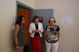 La secretaria general de la Igualdad, Susana López Abella, visitó hoy en Vigo la sede de la Asociación Érguete